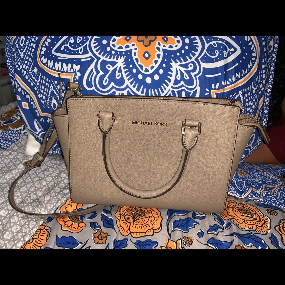 Michael Kors Taupe Purse